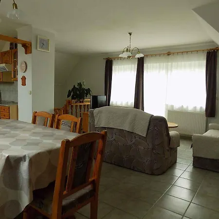 Apartment In Gyenesdias/Balaton 33084 *